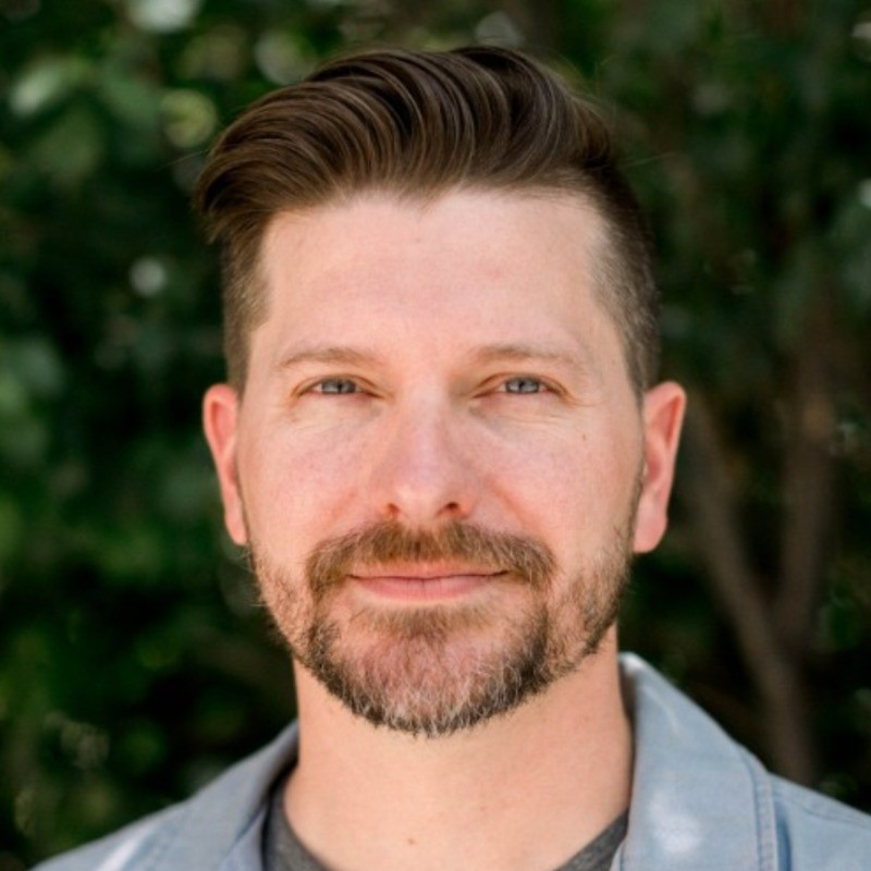 Derek Harvey